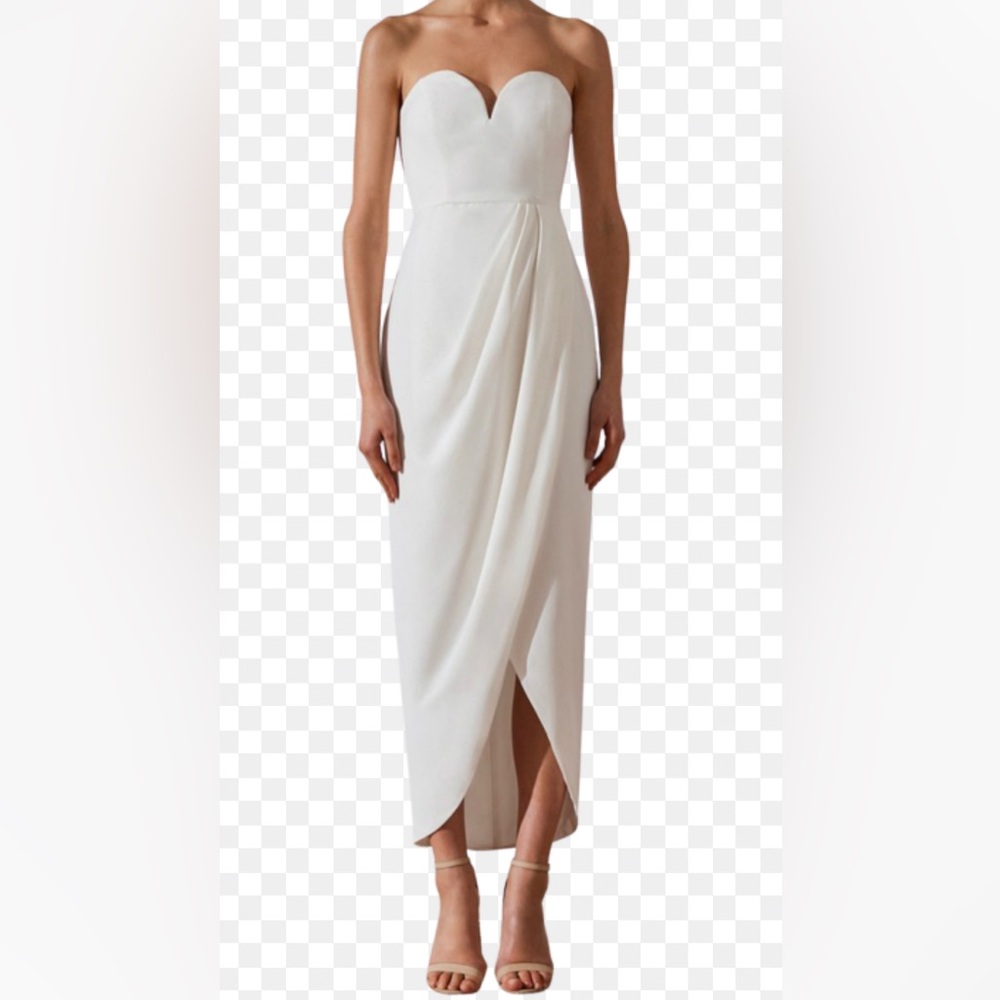 Shona Joy White Pleated Sweetheart Sheath Dress